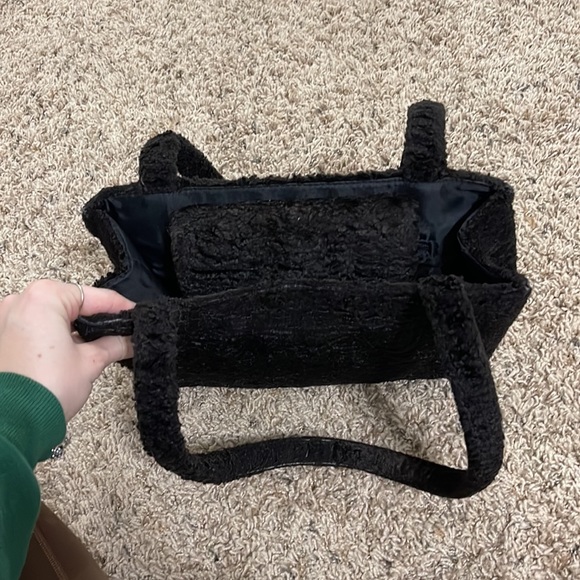 Vintage Fuzzy Bag - Picture 10 of 14